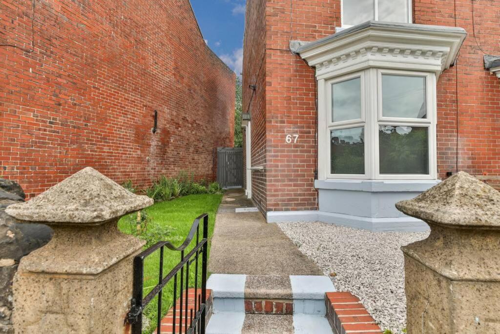 Refurbished Plush Property Great Transport Links Sheffield Exterior foto